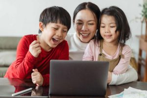kids taking online malay language course